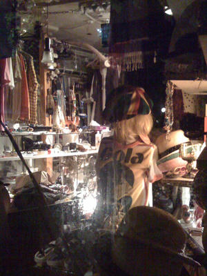 Show　window