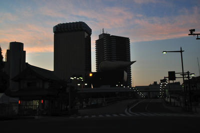 浅草駅前