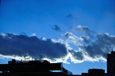 空１