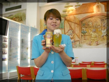 教我們怎麼倒酒