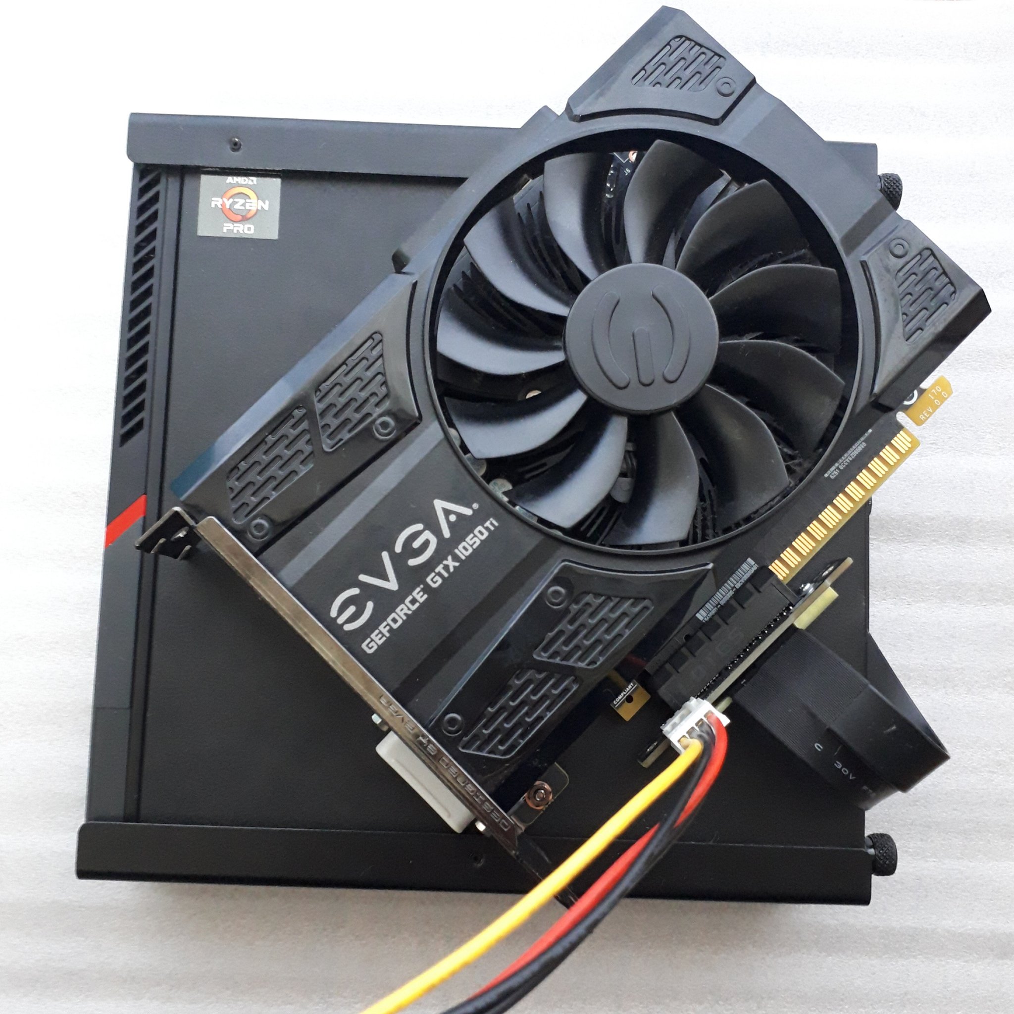 Lenovo M715q Tinyにグラボを付けてみた。｜Azukish