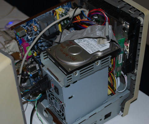 macwin04.jpg