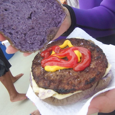 【Hawaii-Breakfast】イルカのハンバーガー（写真食堂）