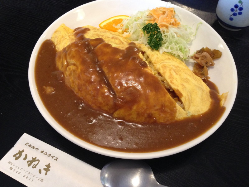 かねき　チーズカレーオムライス