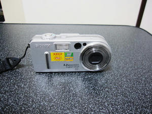 Cyber-shot DSC-P7