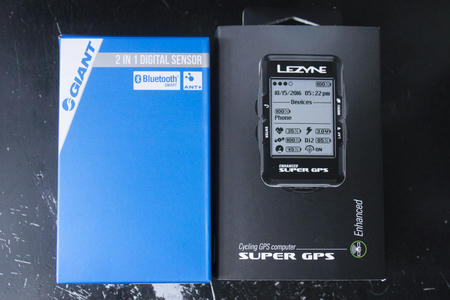 SUPER GPSとスピード&ケイデンスデジタルセンサー