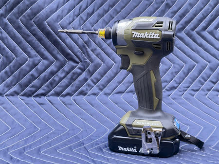 マキタ充電式インパクトドライバ TD173D