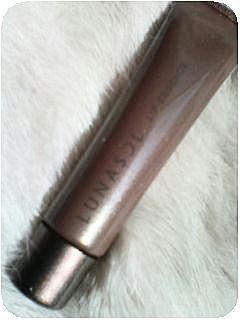 bf72ff3dbf69ead810cce69a7fe18114.jpg