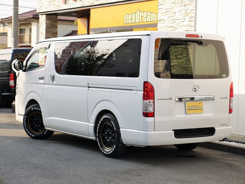 ハイエース外装　４型カスタム車　中古