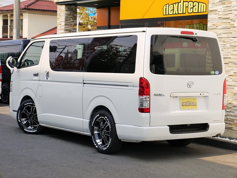 ハイエース外装　４型ディーゼル