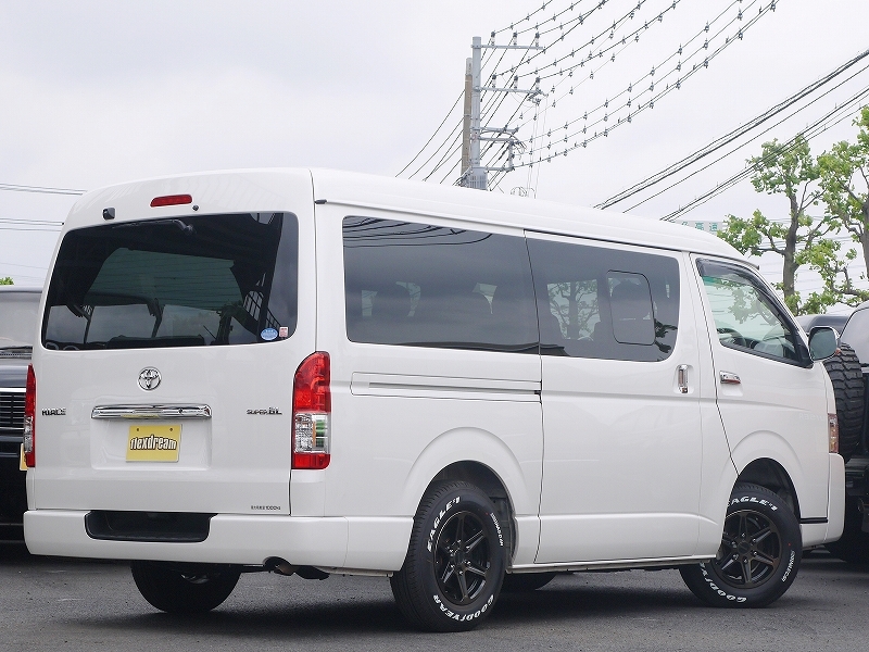 ハイエース４型　４ＷＤワイド　中古車　
