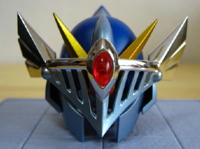 三種の神器の兜