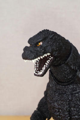 s.h.monsterartsゴジラ