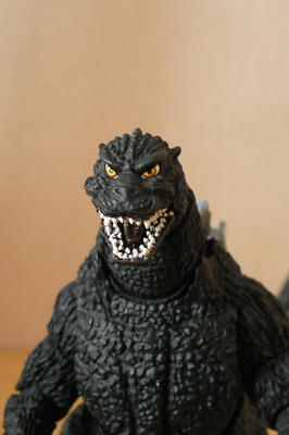 s.h.monsterartsゴジラ