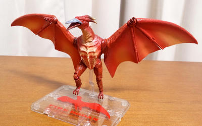 S.H.MonsterArts【ファイヤーラドン】