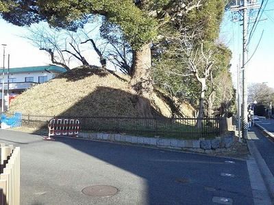 吉田城址外郭土塁