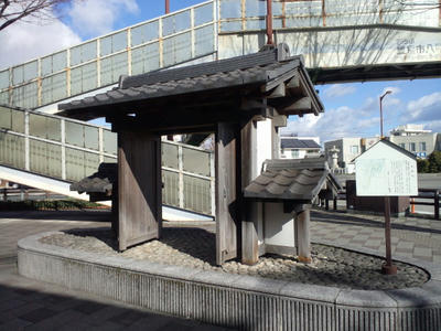 東惣門