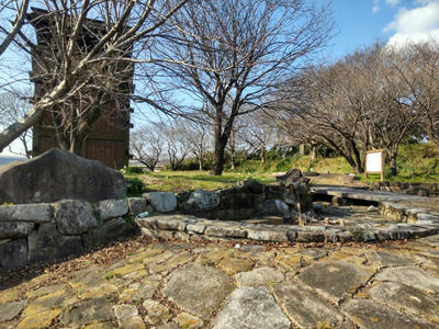 伊奈城趾公園