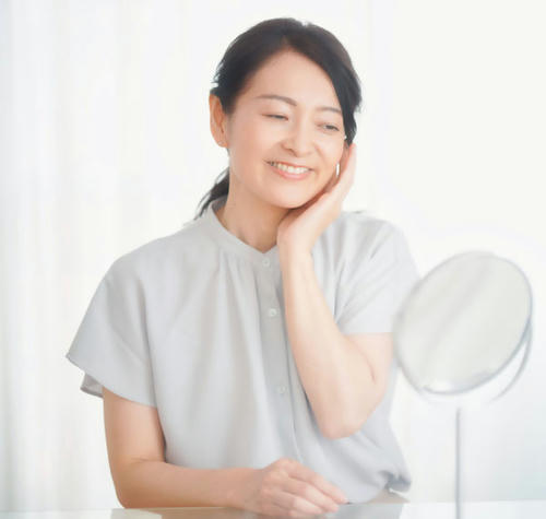 ラブホテル浜松JDなら、天蓋のついたお姫様ベッドもあるよ