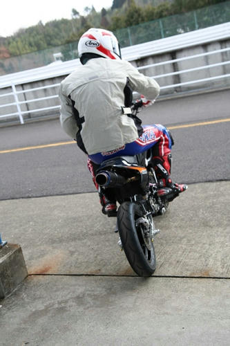 d702d9a9.jpg