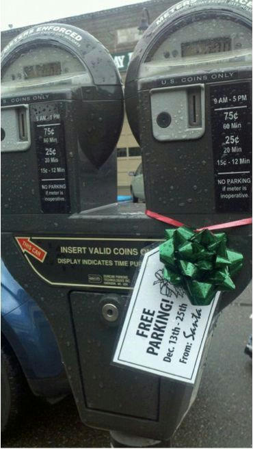 Xmas-free-parking.jpg