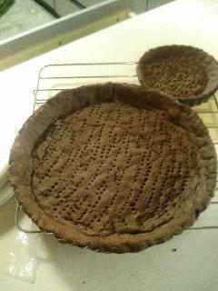 空焼きタルト。