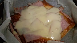 パイナップルpizza？