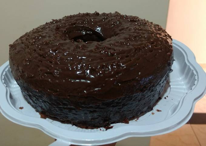 Bolo Fofinho Com Muito Recheio de Chocolate