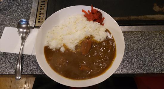 お値段税込770円、牛すじが被ってしまった&hellip;