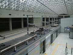 直通列車用の、仁川空港駅ホーム