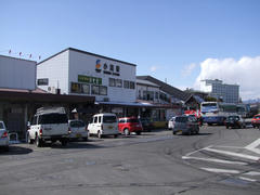 新幹線が乗り入れなかった小諸駅
