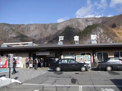 しなの鉄道の運行の拠点となっている戸倉駅