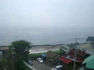 海が見えてきた