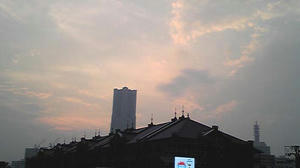 赤レンガと夕焼け