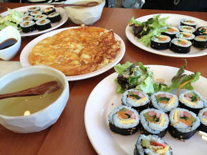 キンパとチーズ焼きチヂミ