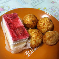 宇宙食ケーキとたこ焼き