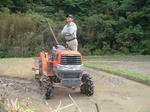 トラクターは田んぼでの愛車だ！！