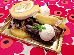 ロールケーキ　訳あり