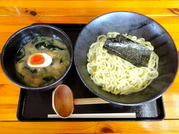 つけそば（醤油・並盛・暖かい麺）