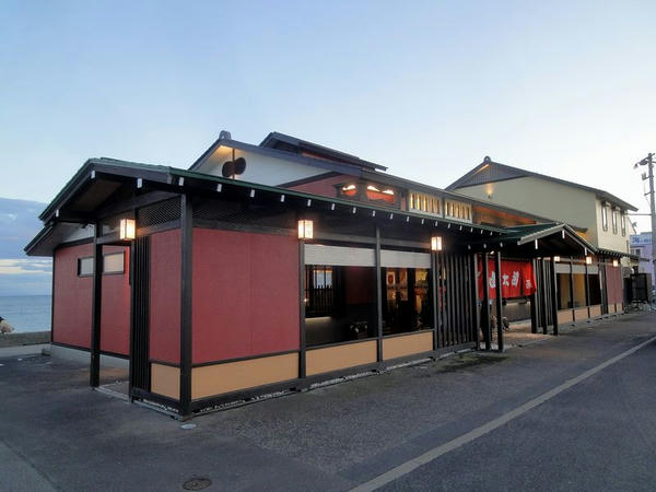 グルメ回転寿司函太郎宇賀浦本店