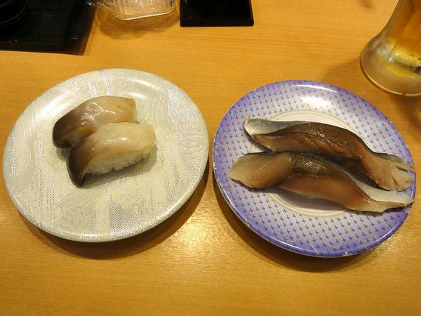 特に旨かった活ホッキ貝（315円）と自家製〆さば（190円）