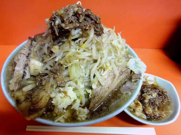 国産ブタメン（ヤサイニンニクアブラ） 1,000円