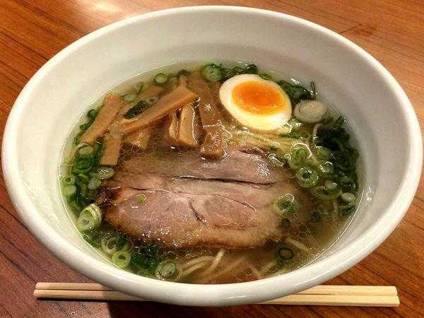 開花屋らあめん（塩味） 700円