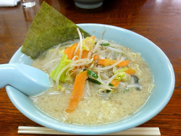 てつじんラーメン 630円