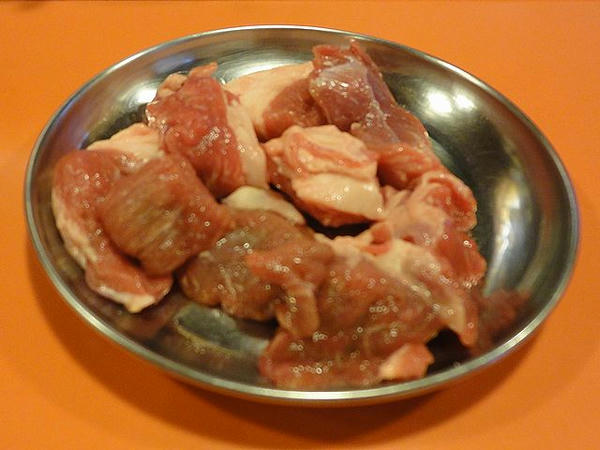 北海道産ラム 1,365円 （ピンぼけ申し訳ない）