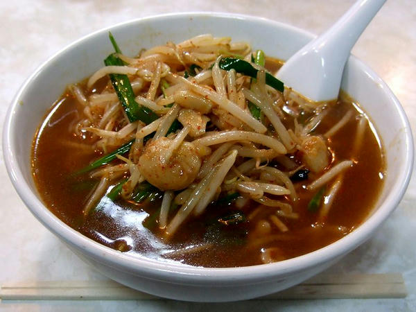 ベトコンラーメン 850円