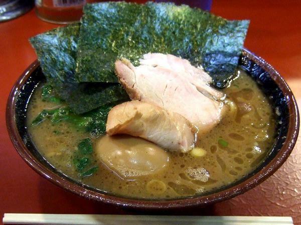 ラーメン 630円 ＋ 味付玉子 80円