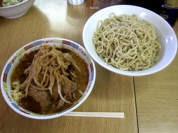 大ラーメン（ニンニク少し） 800円 ＋ カツオくん 150円 ＋ つけ麺 150円