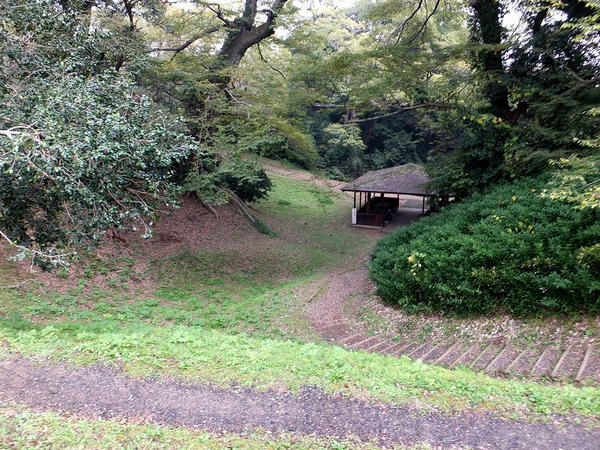 二の丸の空堀
