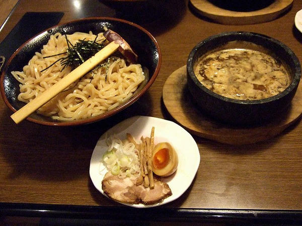 濃厚つけめん（大・超極太麺） 940円